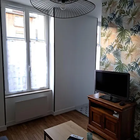 Apartament Art Nouveau & Thermal - F2 Paisible De Qualite