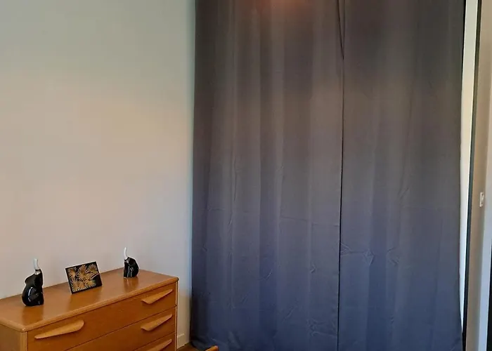 Art Nouveau & Thermal - F2 Paisible De Qualite Apartamento